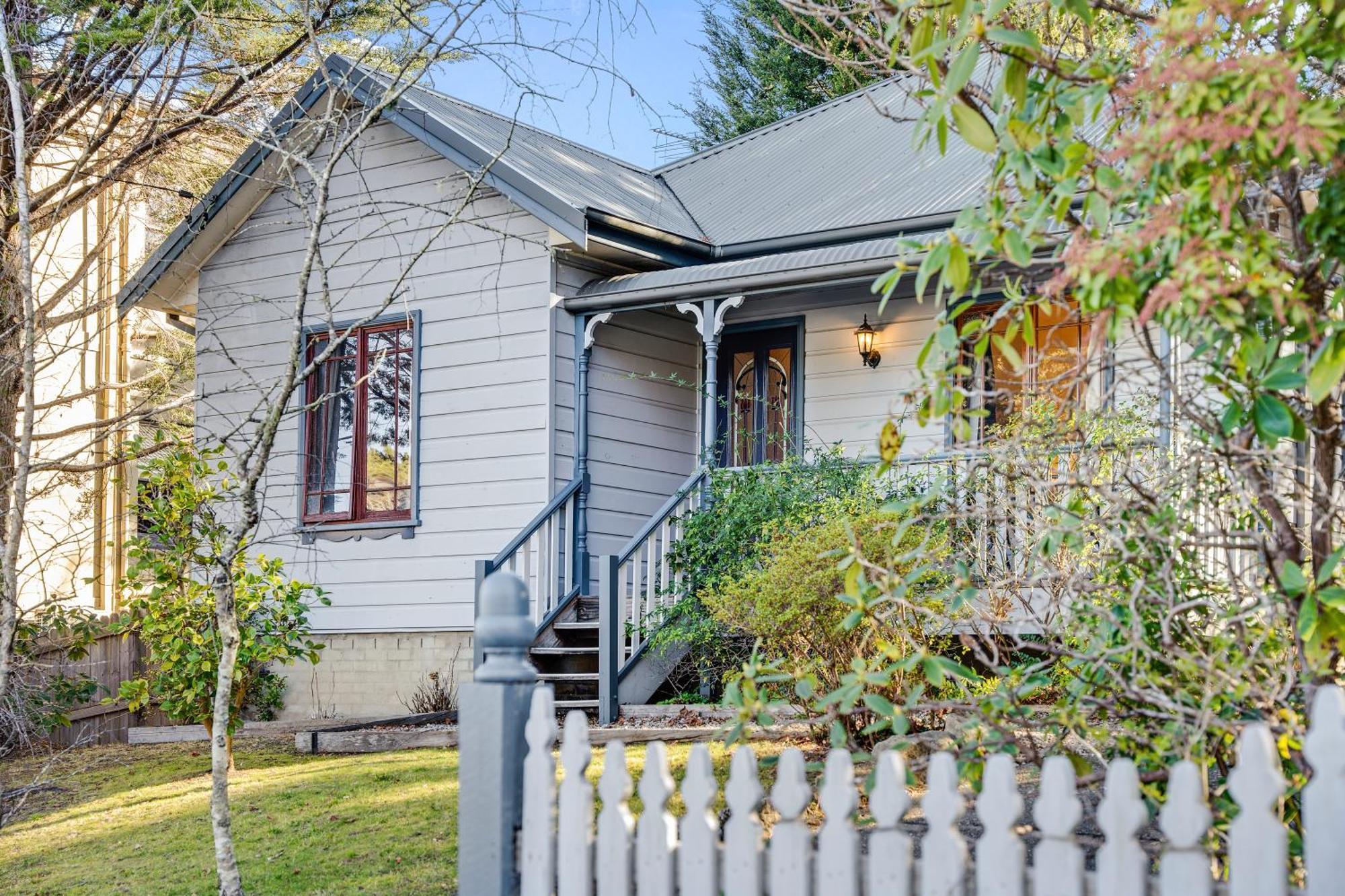Whispering Pines Cottages Wentworth Falls Εξωτερικό φωτογραφία