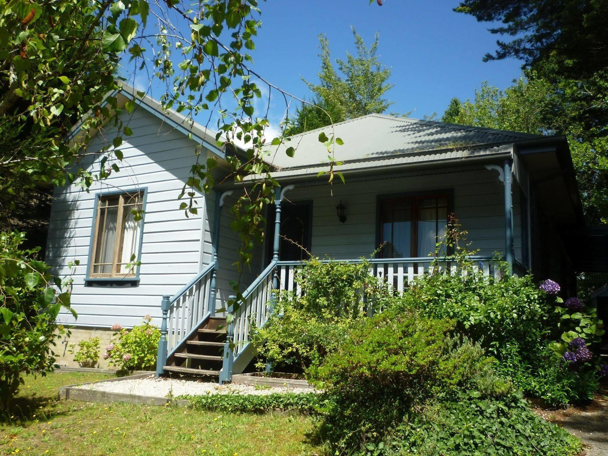 Whispering Pines Cottages Wentworth Falls Εξωτερικό φωτογραφία