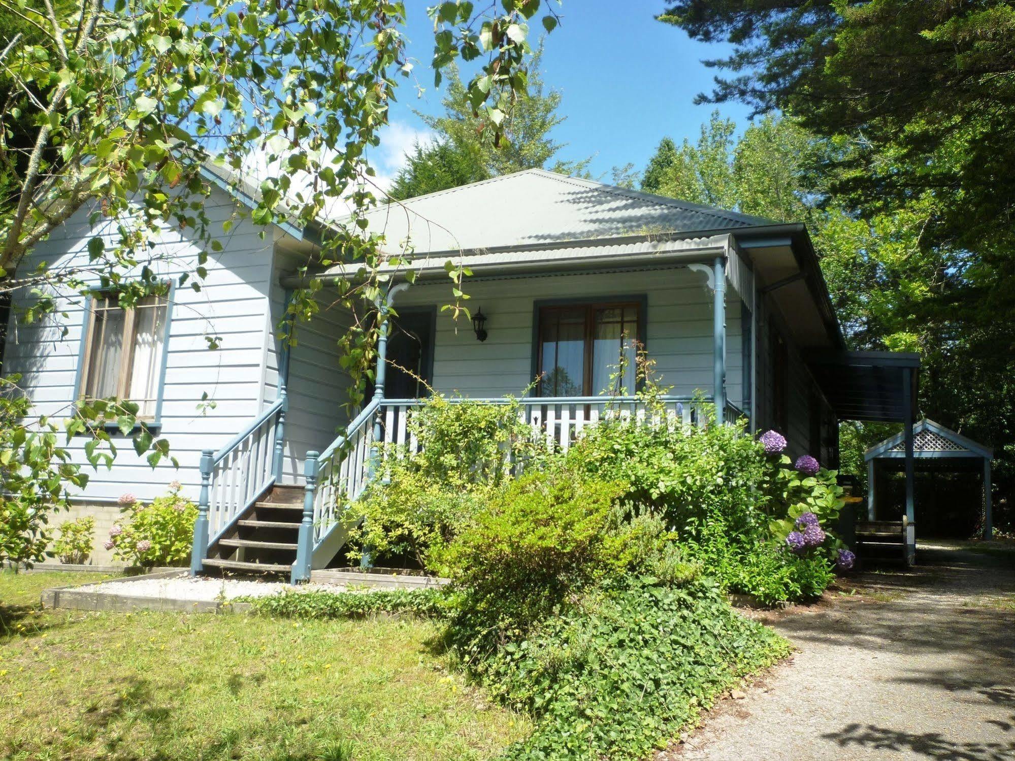 Whispering Pines Cottages Wentworth Falls Εξωτερικό φωτογραφία